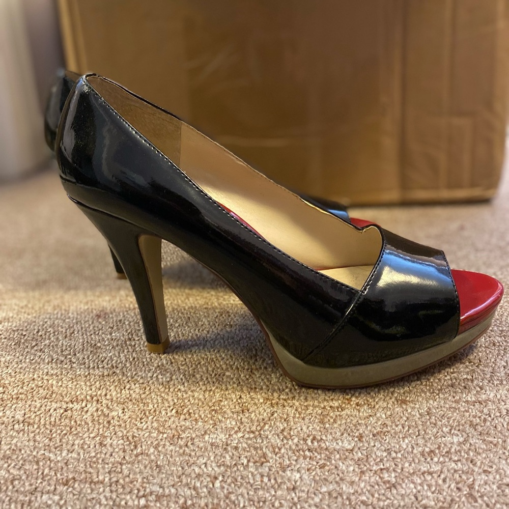 Nine West classic heels